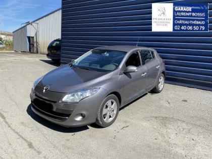Renault Megane 3 - Dynamique Euro 5  Mégane III dCi 130 FAP eco2 - 7 490 €
