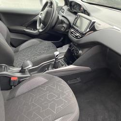 Peugeot 2008 Active Business BlueHDi 100ch S&amp;S BVM6 Inzinzac-Lochrist