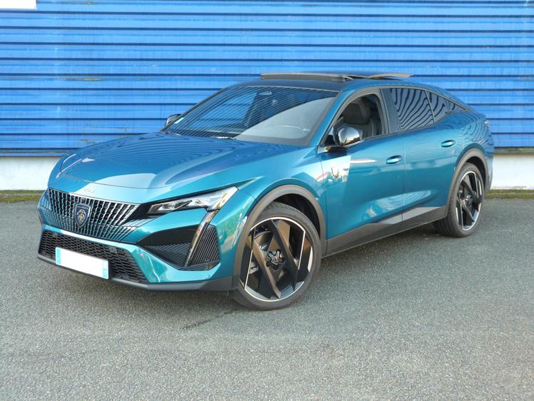 Peugeot 408  - Gt - 44 990 €