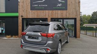 Mitsubishi Outlander  - photo 2