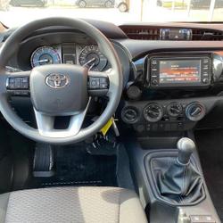 Toyota Hilux LE CAP PACK PLUS 2.4 D4-D 150 Cou&euml;ron