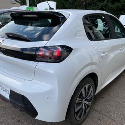 Peugeot 208 Active PureTech 75 S&amp;S BVM5 Le M&ecirc;le-sur-Sarthe