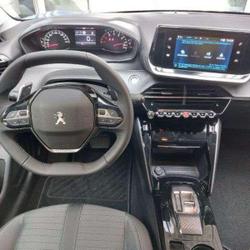 Peugeot 208 ALLURE PLUS 1.2 100 EAT8 Vern-sur-Seiche