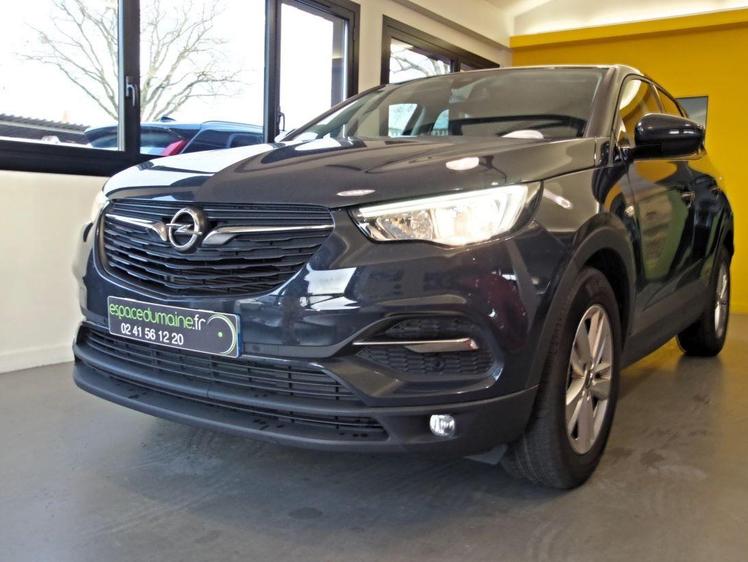 Opel Grandland  - 14 990 €