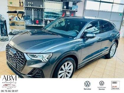 Audi Q3 - S line  35 TFSI 150 ch S tronic 7 - 39 380 €