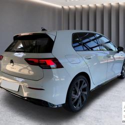 Volkswagen Golf 8 R-Line 1.5 eTSI OPF 150 DSG7 Pac&eacute;