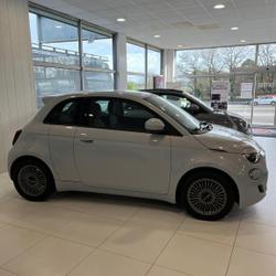 Fiat 500 III Ic&ocirc;ne 500 3+1 e 118 ch Saint-Nicolas-de-Redon