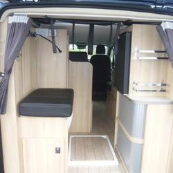 Fourgon Campereve Campereve Cap land trail sur ford custom 170 cv Monc&eacute;-en-Belin