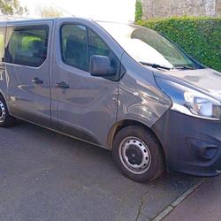 Opel Vivaro combi Pack Clim + K2700 L1H1 1.6 CDTI 90 ch ecoFlex S/S Marcey-les-Gr&egrave;ves
