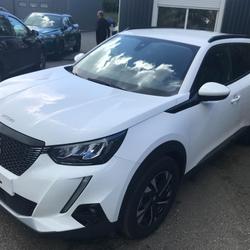 Peugeot 2008 Allure PureTech 130 S&amp;S BVM6 Auch