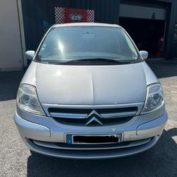 Citroen C8 R&eacute;v&eacute;lation 2.0i 16V Tanis