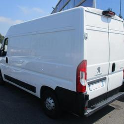 Peugeot Boxer ASPHALT TOLE 333 L2H2 BLUEHDI 140 S&amp;S La Garnache