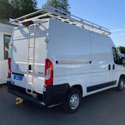 Peugeot Boxer ASPHALT TOLE 330 L2H2 BLUEHDI 140 S&amp;S Thouar&eacute;-sur-Loire