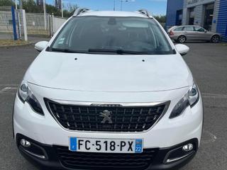 Peugeot 2008 - Allure  1.2 PureTech 110ch S&amp;S EAT6 - 13 900 €
