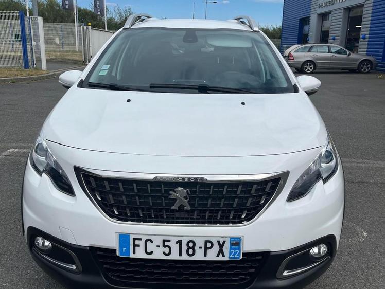 Peugeot 2008  - Allure - 13 900 €