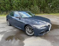 Alfa Romeo Giulia - Super  2.2 136 ch AT8 - 19 990 €