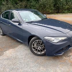 Alfa Romeo Giulia Super 2.2 136 ch AT8 occasion - Louisfert - photo 3/8