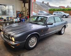 Jaguar XJ Saint-Jean-des-Champs