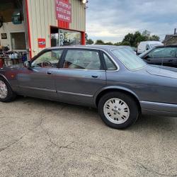 Jaguar XJ PACK CHILI 219 Saint-Jean-des-Champs