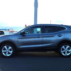 Nissan Qashqai Business Edition 1.3 DIG-T 160 DCT Plo&euml;rmel