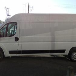 Peugeot Boxer TOLE 3.5 T L3H2 MAXI BLUEHDI 165 S&amp;S BVM6 Thouar&eacute;-sur-Loire