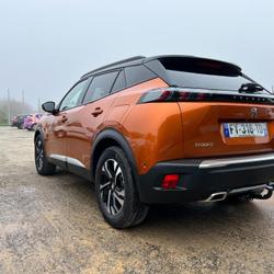 Peugeot 2008 GT PureTech 130 S&amp;S EAT8 Laval