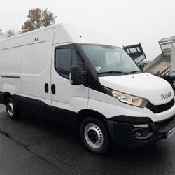 Iveco Daily BVM6 FGN 35 S 13 V12 H2 QUAD-LEAF Mouilleron-le-Captif