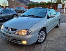 Renault Megane CC Saint-Jean-des-Champs