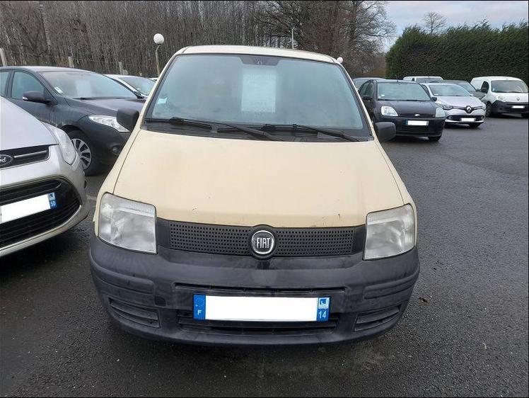 Fiat Panda  - 3 490 €