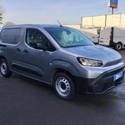 Toyota Proace City START MEDIUM 1.5L 130 D-4D BVA Thouar&eacute;-sur-Loire