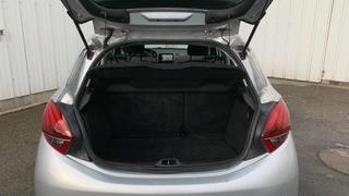 Peugeot 208  - photo 4