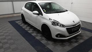 Peugeot 208  - photo 4
