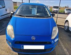 Fiat Punto -  1.4 8V 77 S&amp;S - 4 800 €