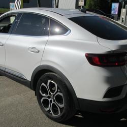 Renault Arkana Techno E-Tech 145 - 22 CHAILLE-SOUS-LES-ORMEAUX