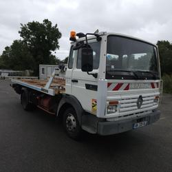 Autres Renault  Saint-&Eacute;tienne-de-Montluc