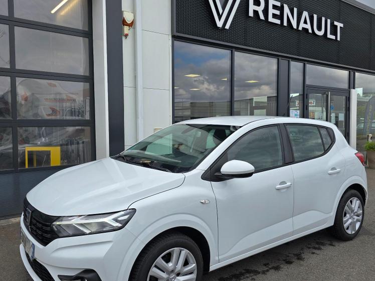 Dacia Sandero  - 12 490 €