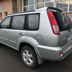 Nissan XTrail 2.2 turbodiesel Poncin