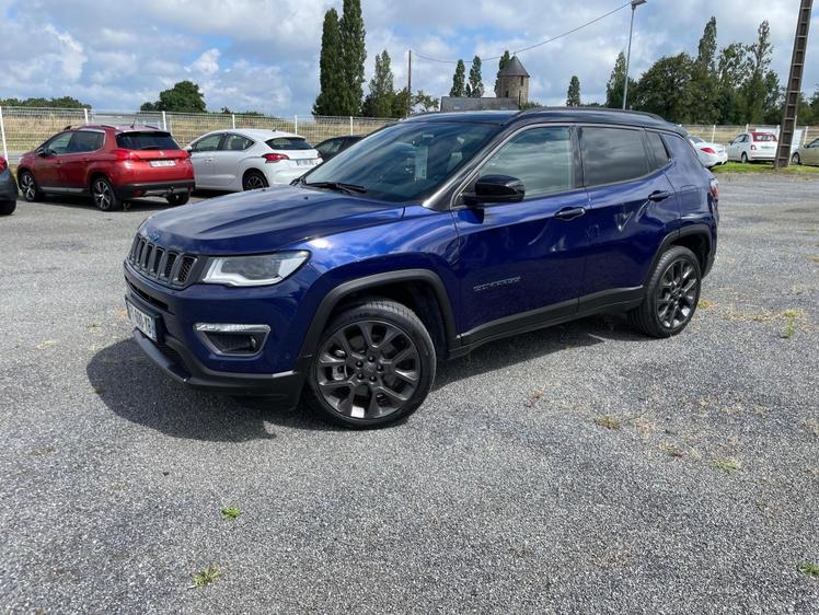 Jeep Compass  - 23 900 €