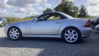 Mercedes SLK  - photo 1