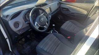 Toyota Yaris  - photo 4