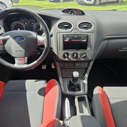 Ford Focus ST 2.5 T- 225 Soliers