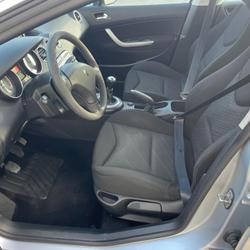 Peugeot 308 Phase 1 Confort Pack 1.6 HDi 92ch FAP BLUE LION Br&eacute;al-sous-Montfort