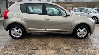 Dacia Sandero  - photo 4