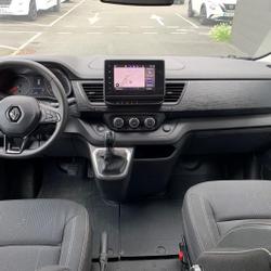 Fourgon Renault Renault Trafic III Am&eacute;nag&eacute; 2.0 DCI 170 Grand Confort Saint-Fulgent
