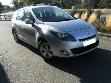 Renault Grand Scenic - Dynamique Euro 5 7 pl  Scénic III dCi 130 FAP - 5 800 €