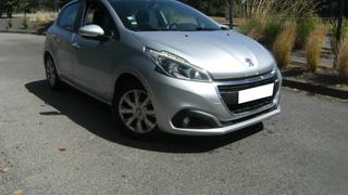 Peugeot 208  - photo 0
