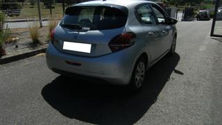 Peugeot 208  - photo 3