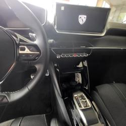 Peugeot 208 GT Hybrid 100 e-DCS6 Ch&acirc;telaudren-Plouagat