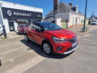 Renault Captur - Intens  Blue dCi 115 - 14 990 €