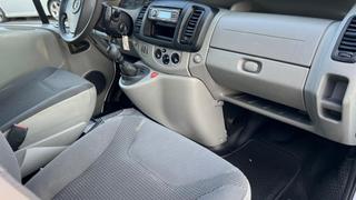 Opel Vivaro fourgon  - photo 4
